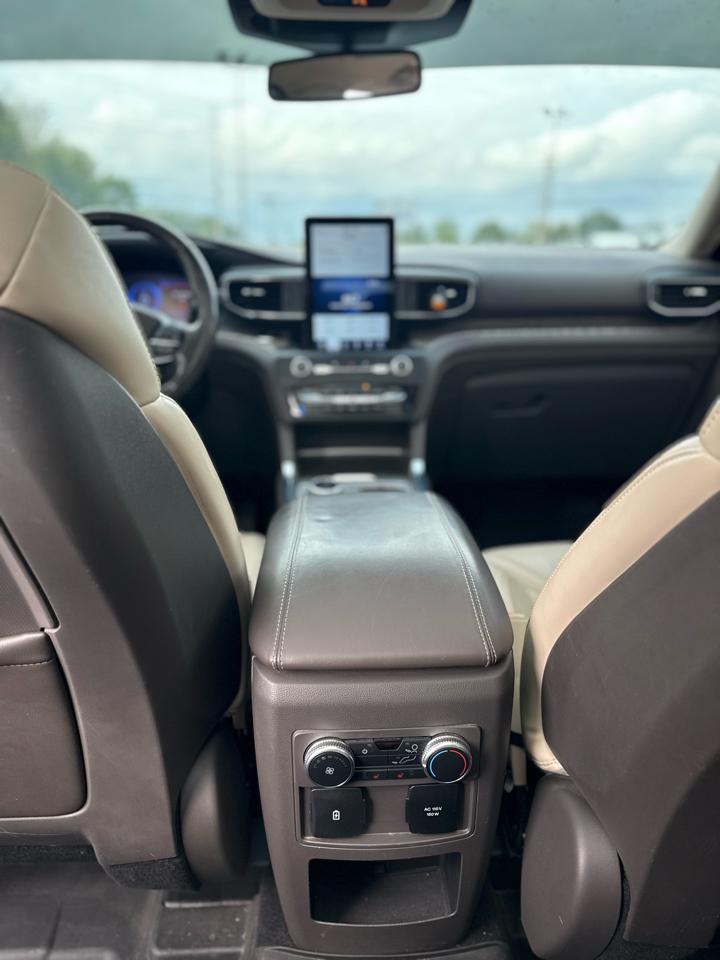 Ford Explorer Platinum 4WD 2020