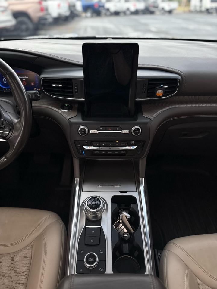 Ford Explorer Platinum 4WD 2020