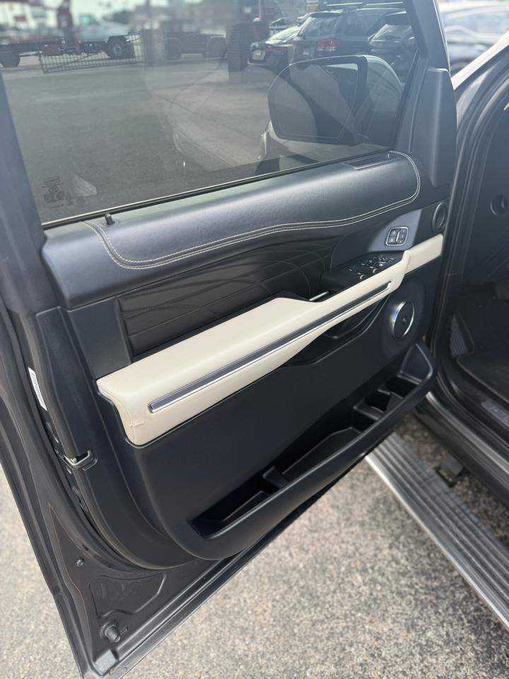 Ford Expedition Platinum 4x4 2020