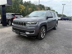2022 Jeep Wagoneer 