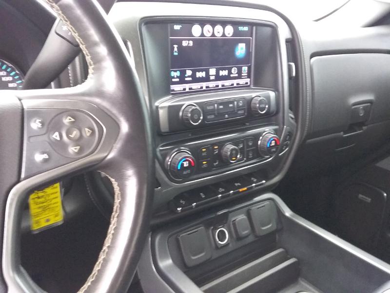 Chevrolet Silverado 1500 LTZ Crew Cab 4WD 2016 Chevrolet Silverado 1500 LTZ Crew Cab 4WD 2016