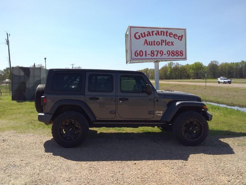 Jeep Wrangler Unlimited Sport 2018
