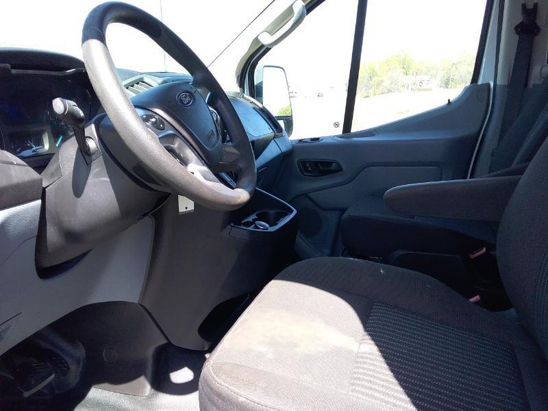 Ford Transit 250 Van Low Roof 60/40 Pass.130-in. WB 2018