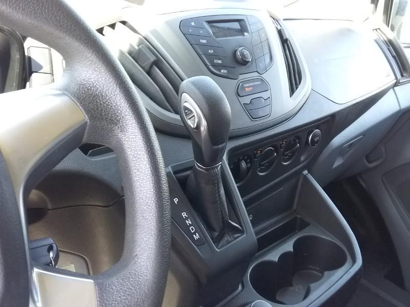 Ford Transit 250 Van Low Roof 60/40 Pass.130-in. WB 2018