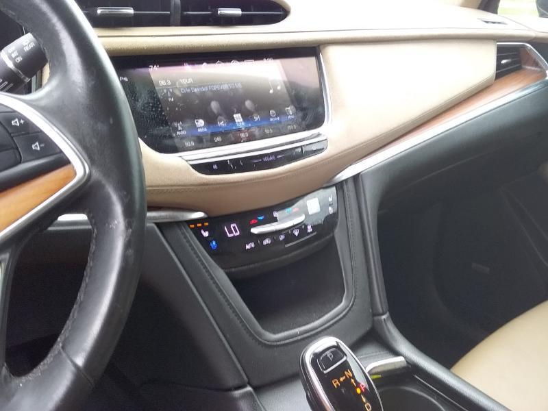 Cadillac XT5 Platinum AWD 2017
