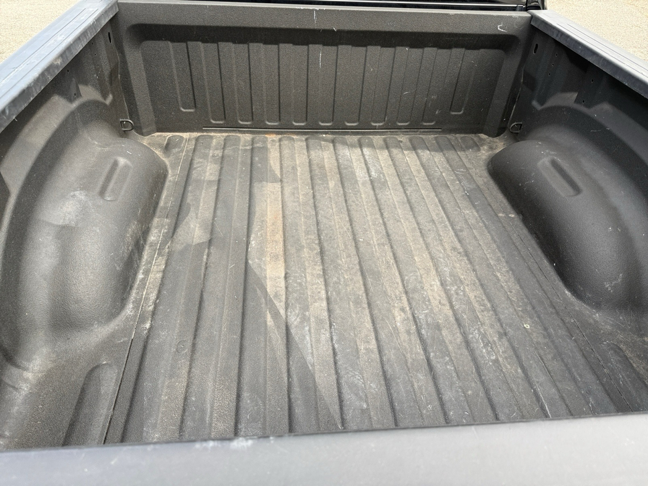 RAM 1500 Laramie Crew Cab SWB 4WD 2019