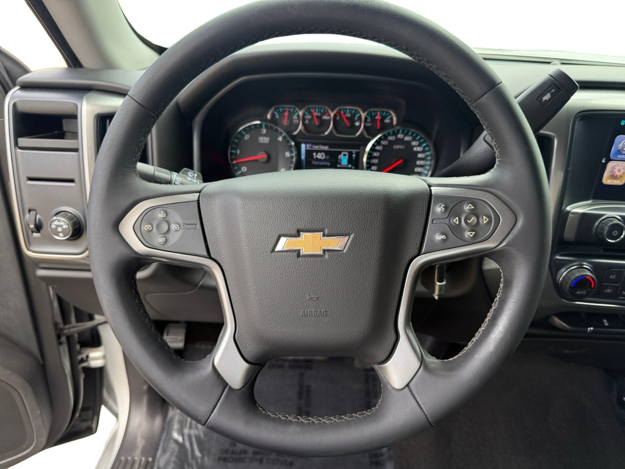 Chevrolet Silverado 1500 LT Crew Cab 2WD 2018