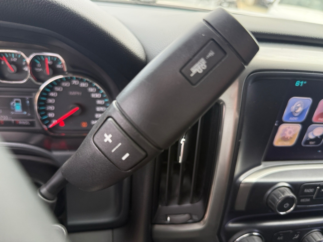 Chevrolet Silverado 1500 LT Crew Cab 2WD 2018
