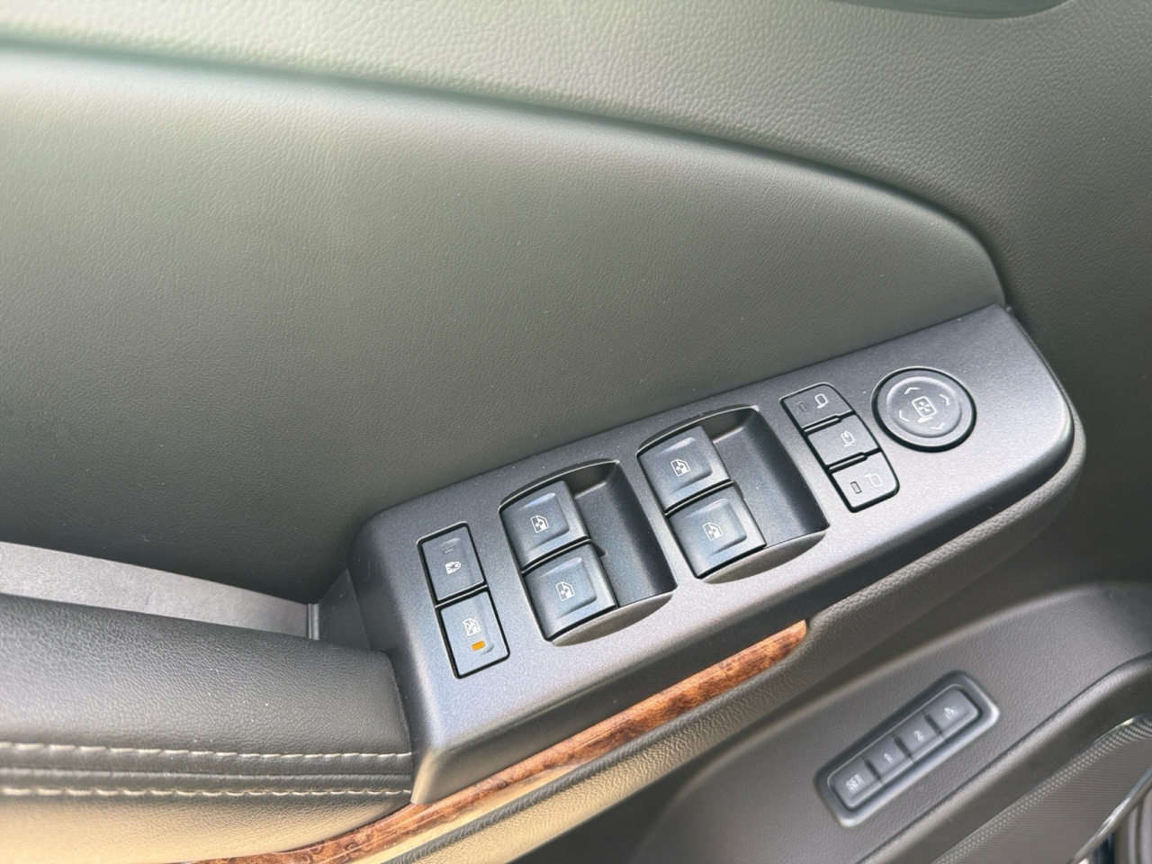 Chevrolet Suburban Premier 4WD 2017