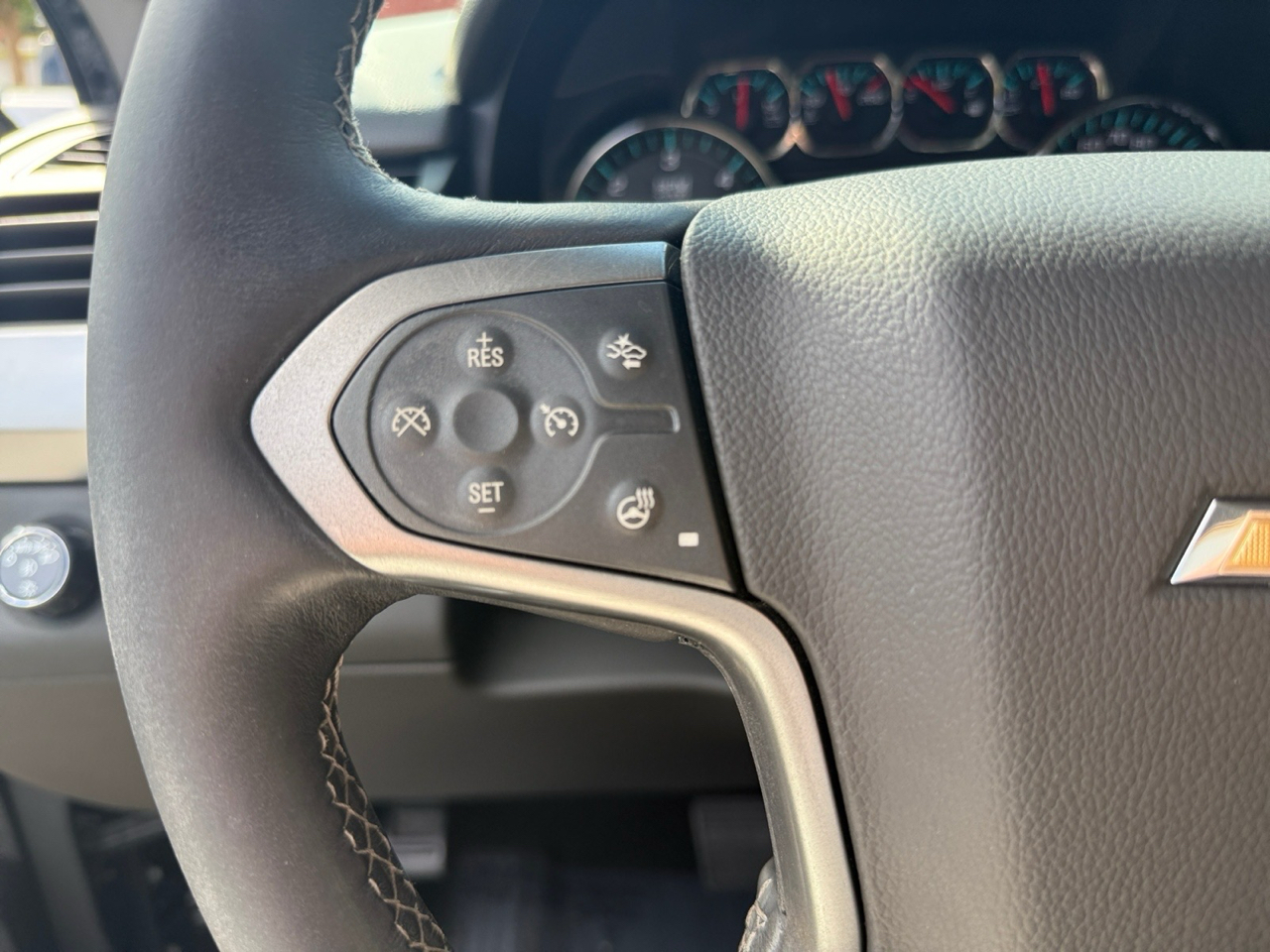 Chevrolet Suburban Premier 4WD 2017