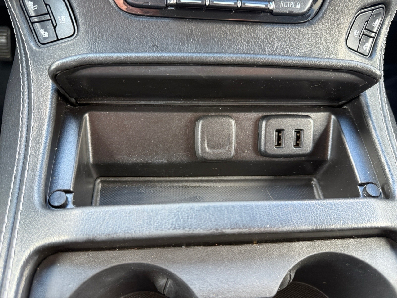 Chevrolet Suburban Premier 4WD 2017