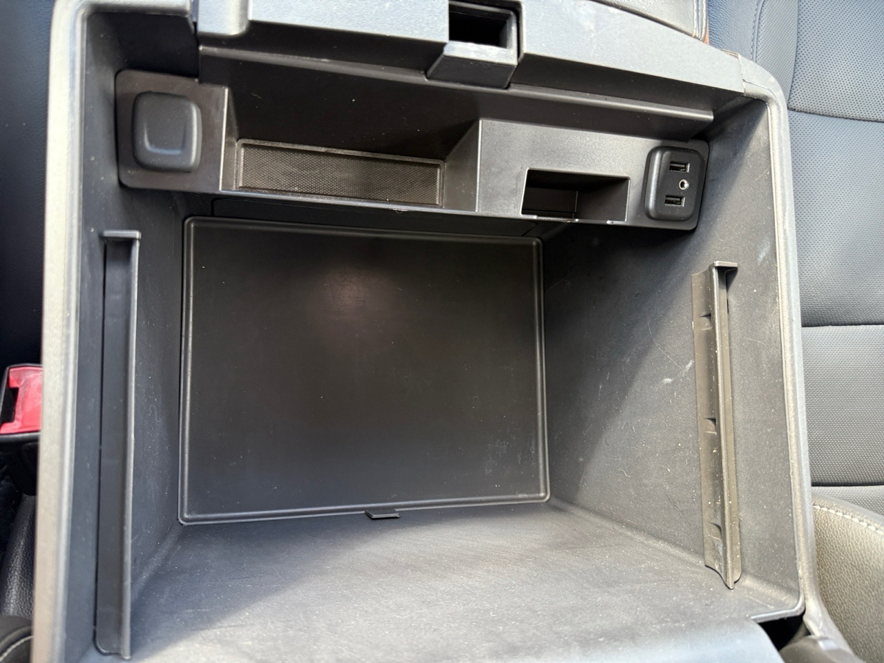 Chevrolet Suburban Premier 4WD 2017