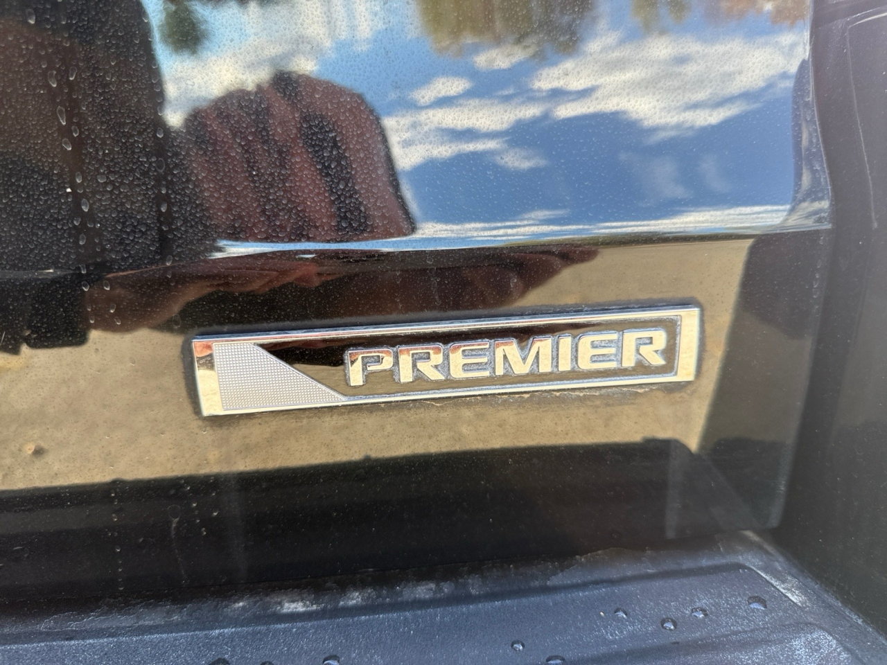 Chevrolet Suburban Premier 4WD 2017