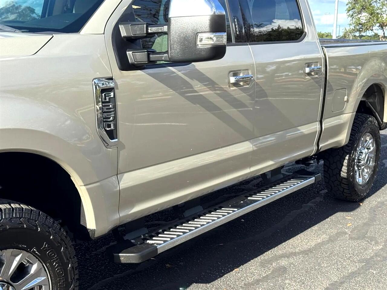 2018 Ford F-250 XLT photo 9