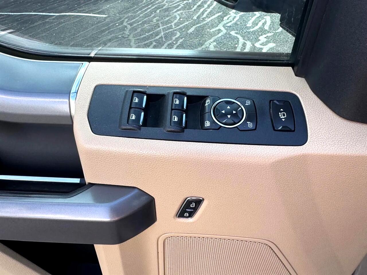 2018 Ford F-250 XLT photo 36