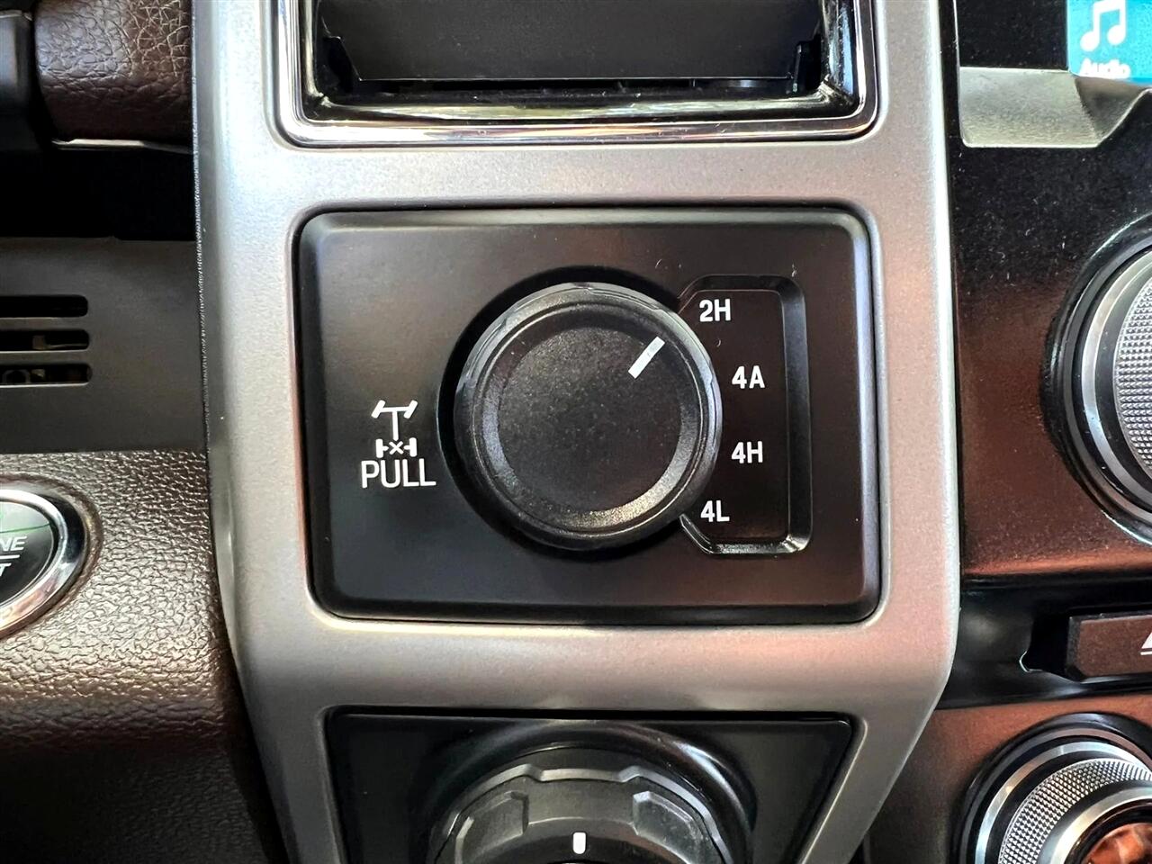 2018 Ford F-150 King Ranch photo 18