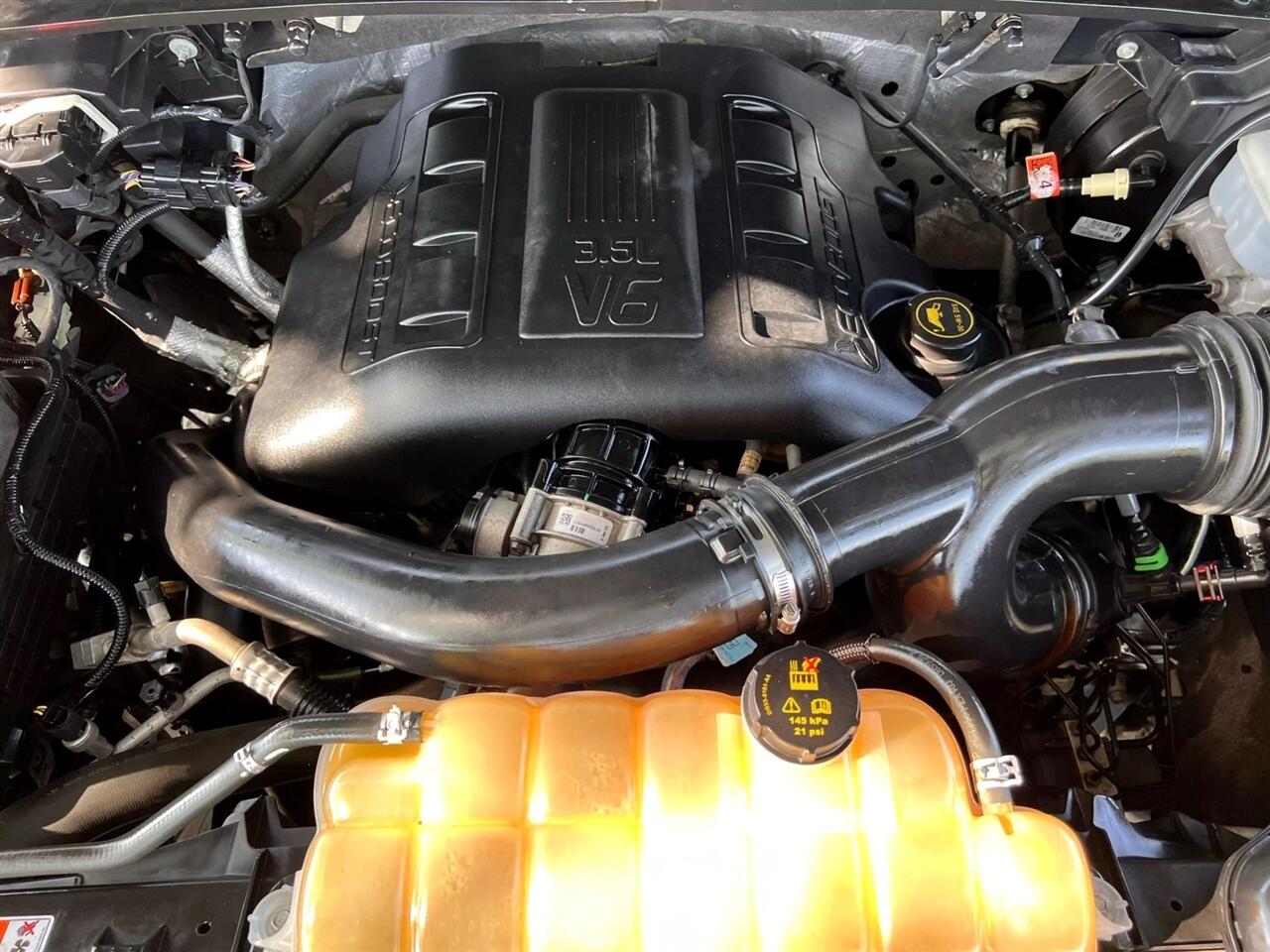 2016 Ford F-150 Lariat photo 25