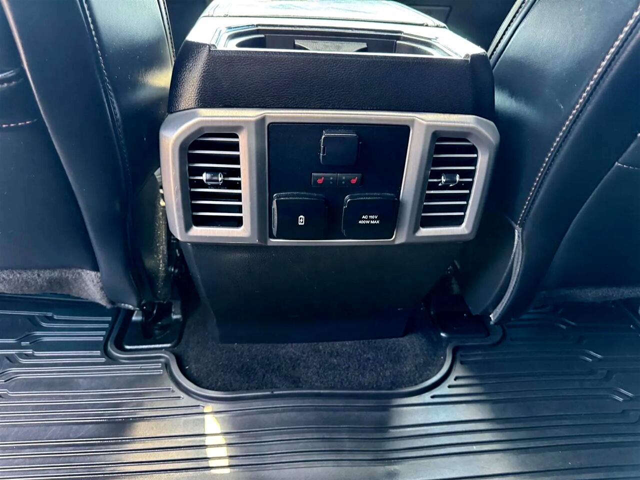 2019 Ford F-150 Platinum photo 24