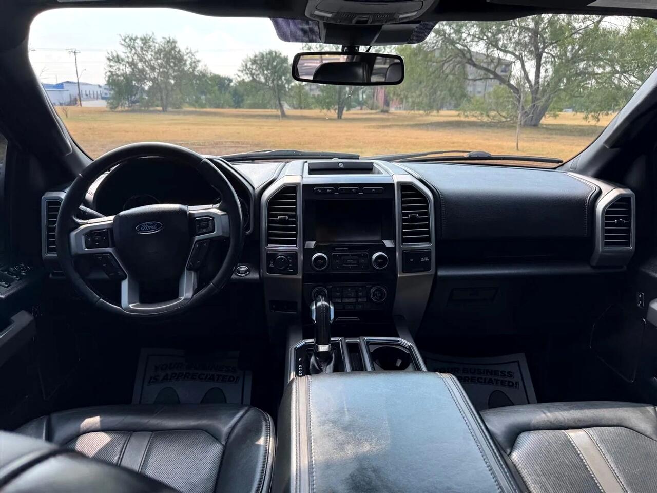 2019 Ford F-150 Platinum photo 25