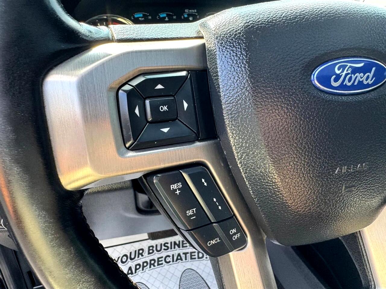 2019 Ford F-150 Platinum photo 35