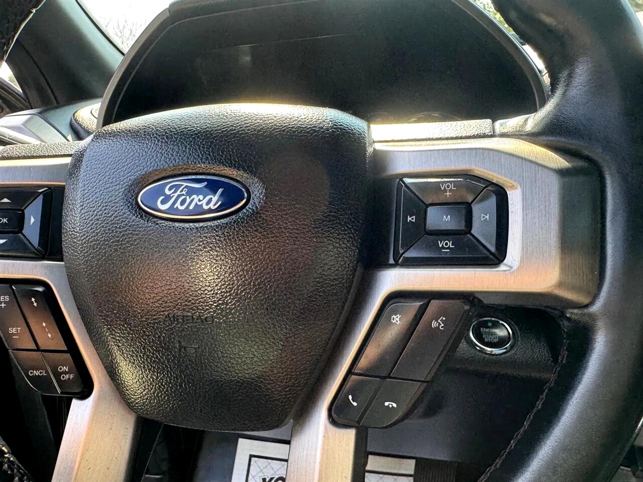 2019 Ford F-150 Platinum photo 36