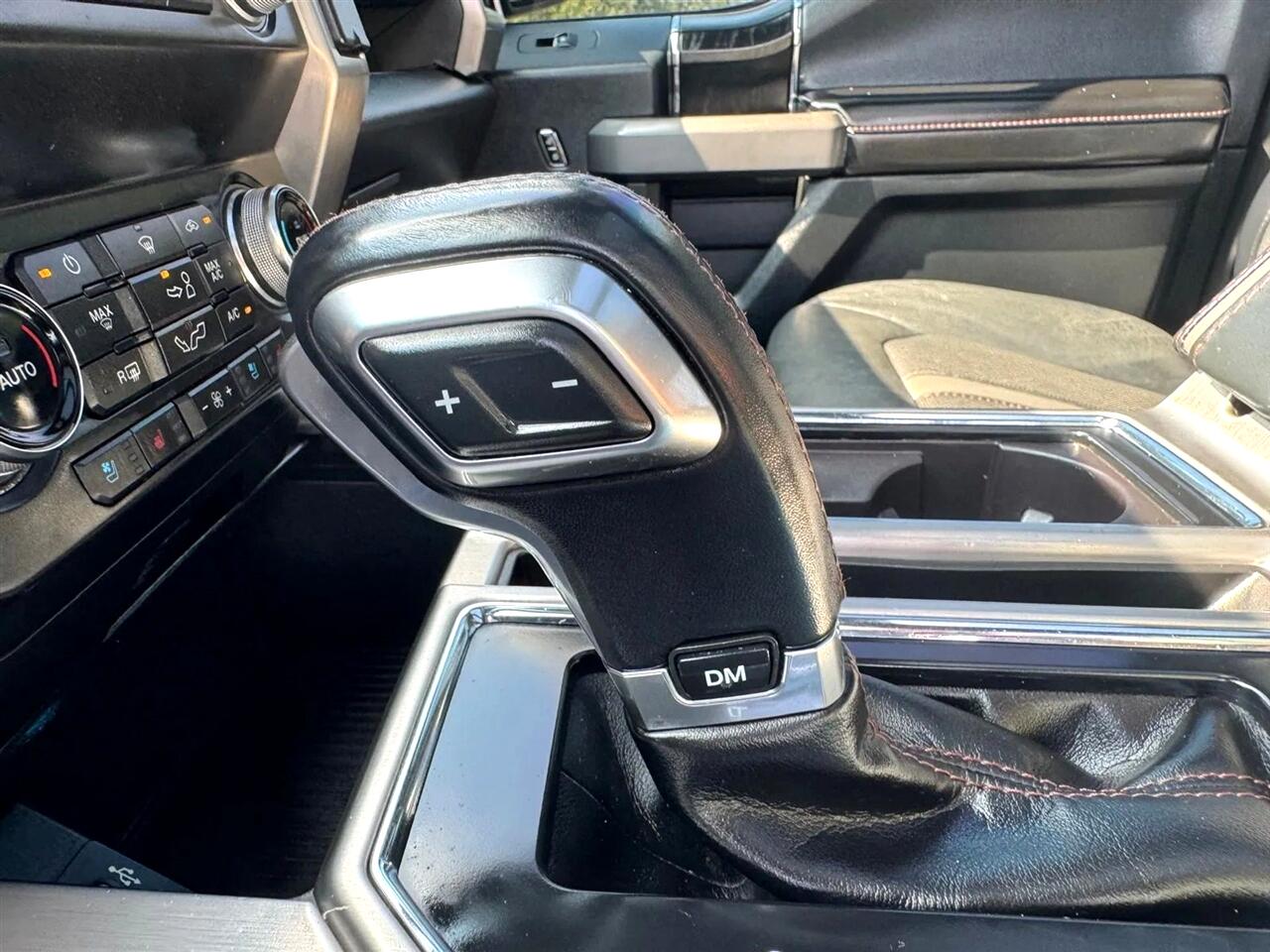 2019 Ford F-150 Platinum photo 47