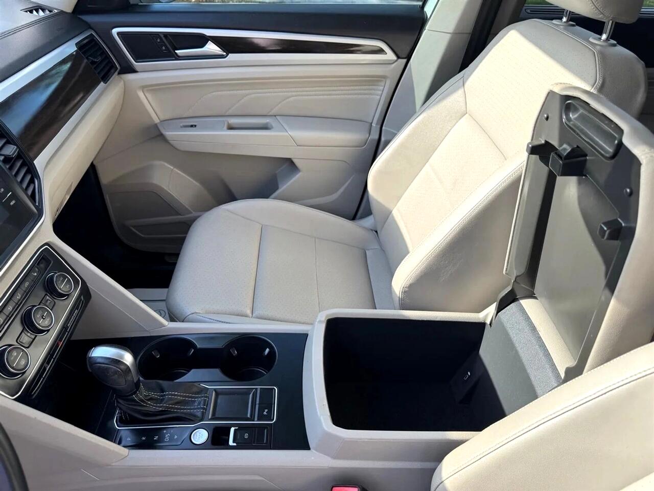 2021 Volkswagen Atlas SE Technology photo 15