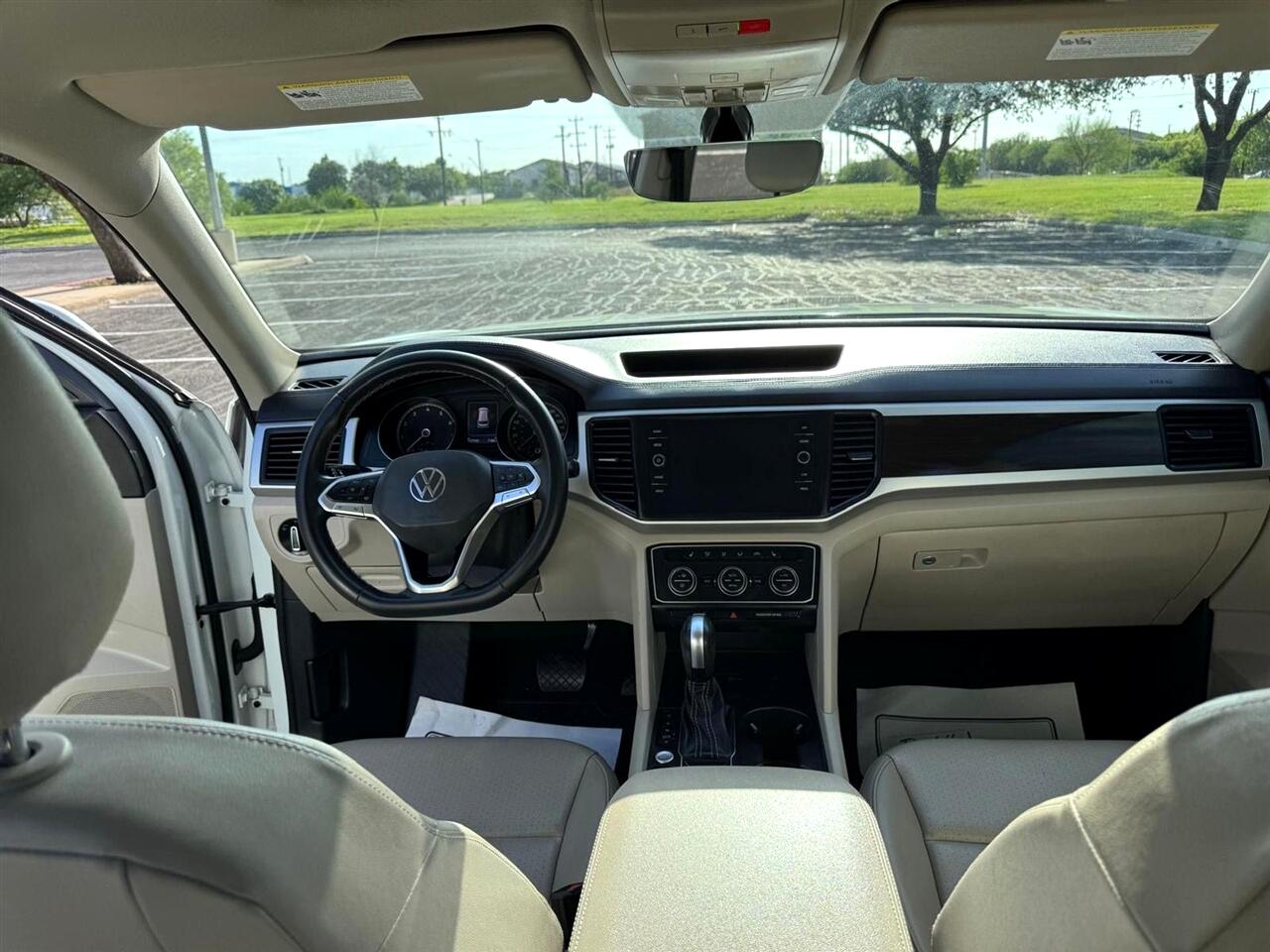 2021 Volkswagen Atlas SE Technology photo 23