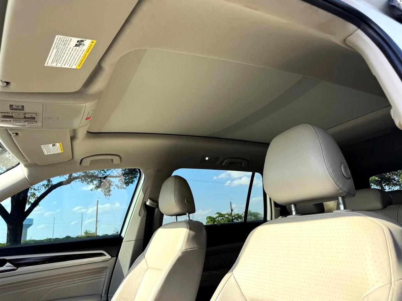 2021 Volkswagen Atlas SE Technology photo 25