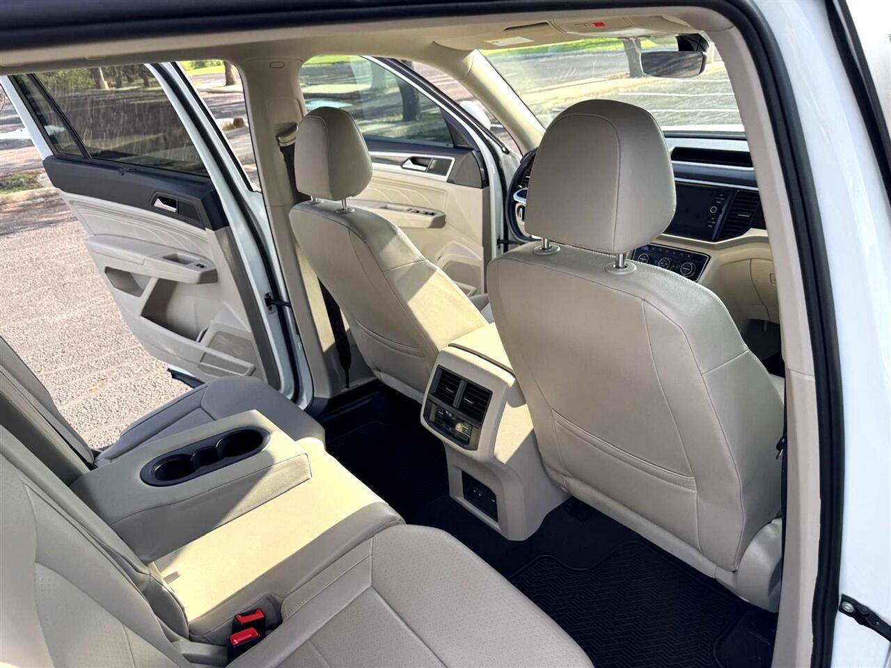 2021 Volkswagen Atlas SE Technology photo 28