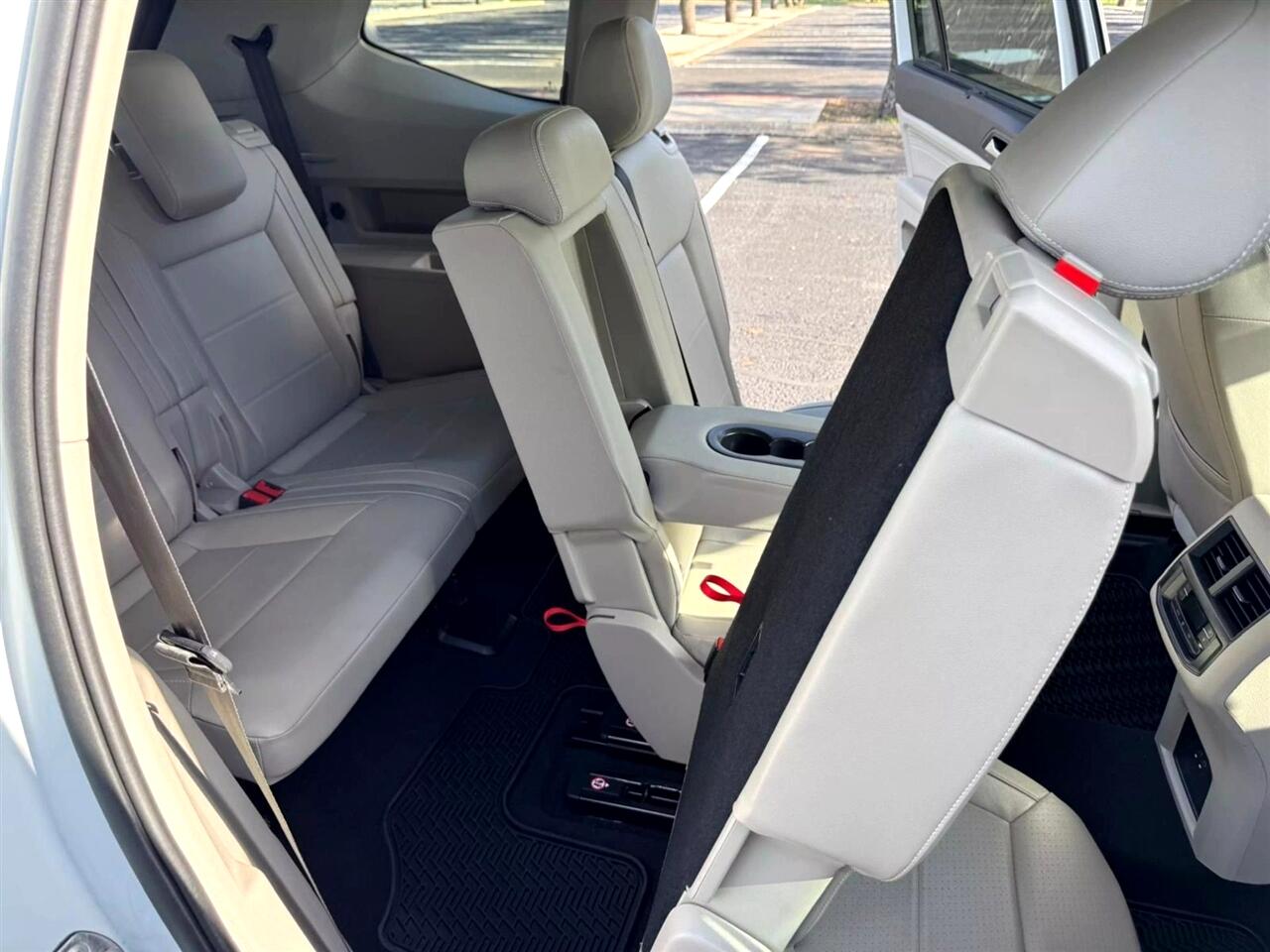 2021 Volkswagen Atlas SE Technology photo 29
