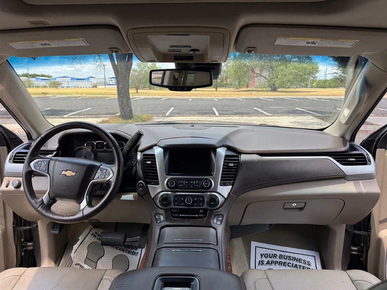 Chevrolet Suburban  2016