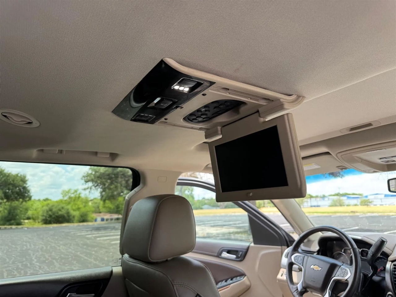 Chevrolet Suburban  2016