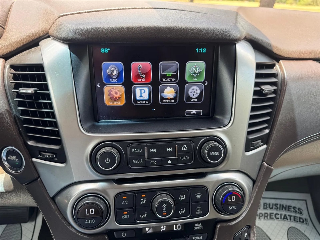 Chevrolet Suburban  2016