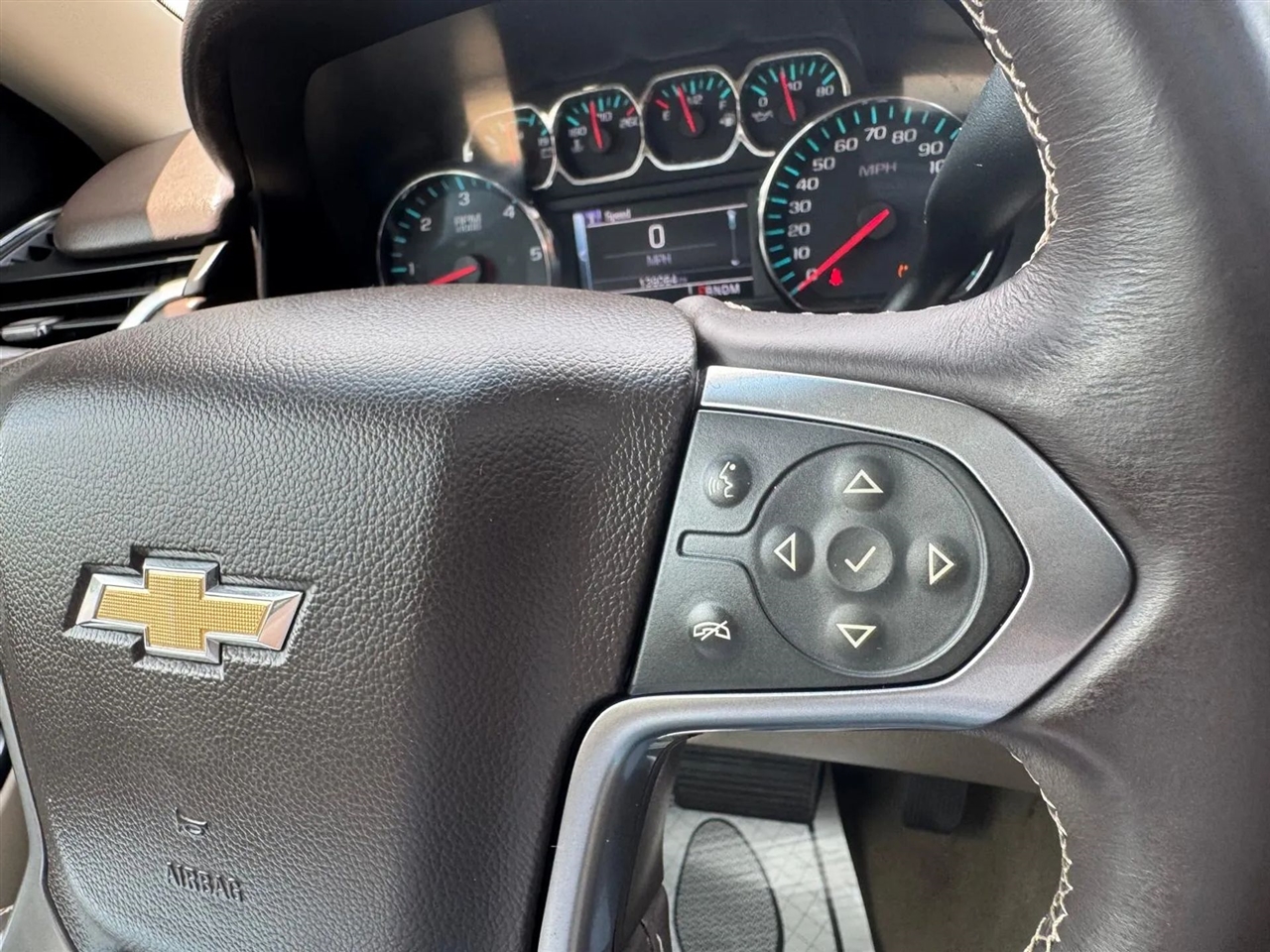 Chevrolet Suburban  2016