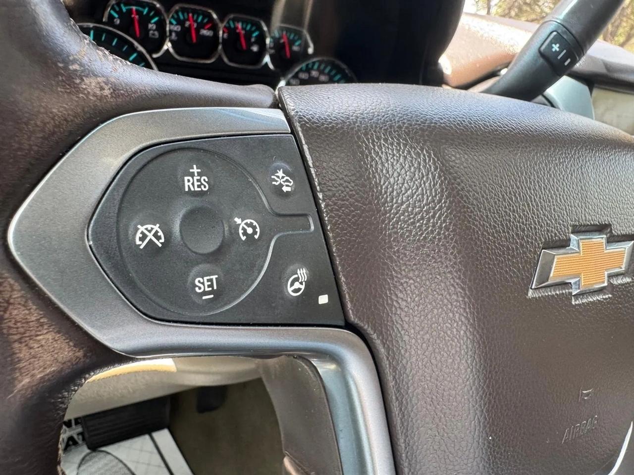 Chevrolet Suburban  2016