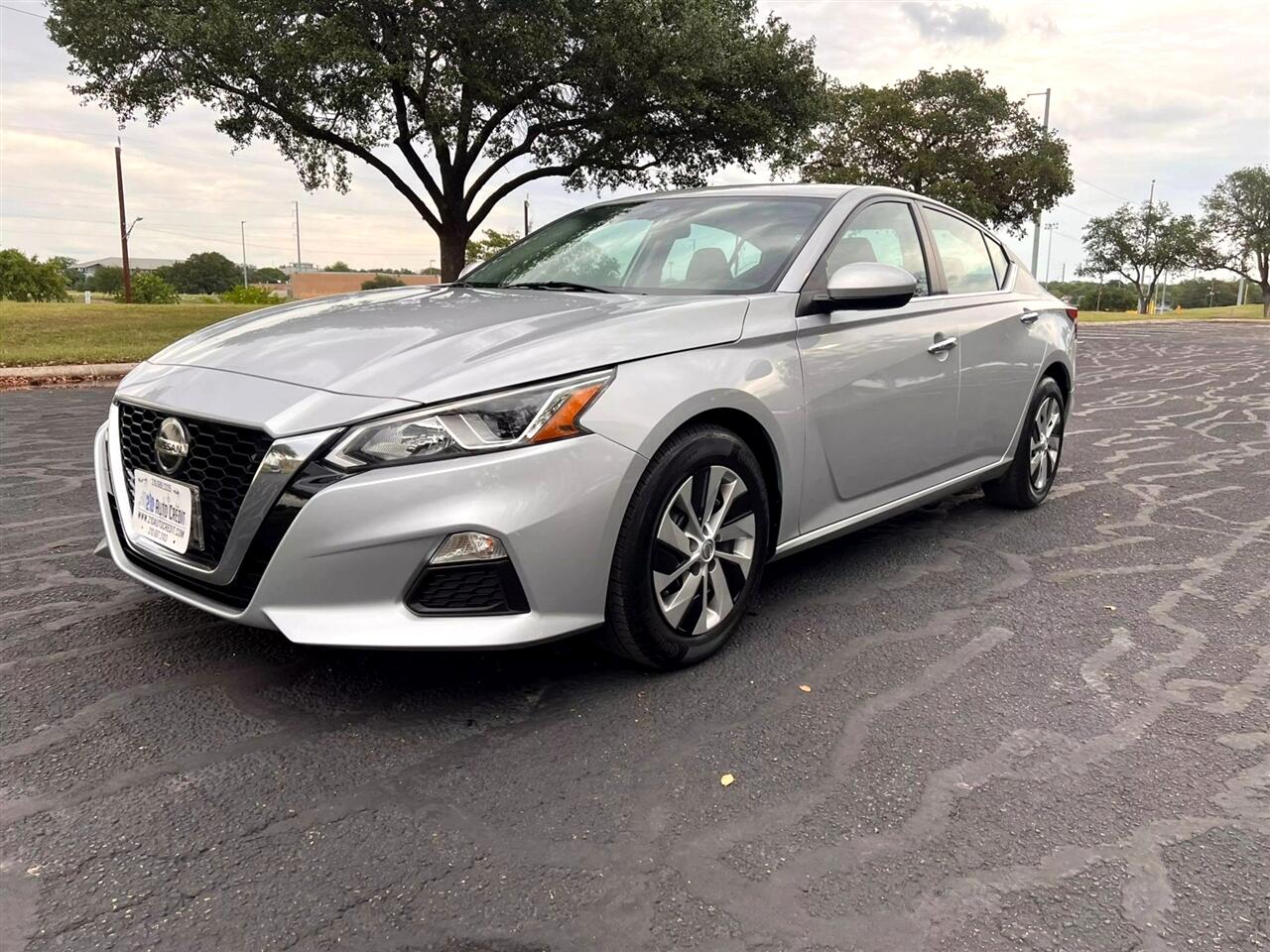 2021 Nissan Altima 2.5 photo 3