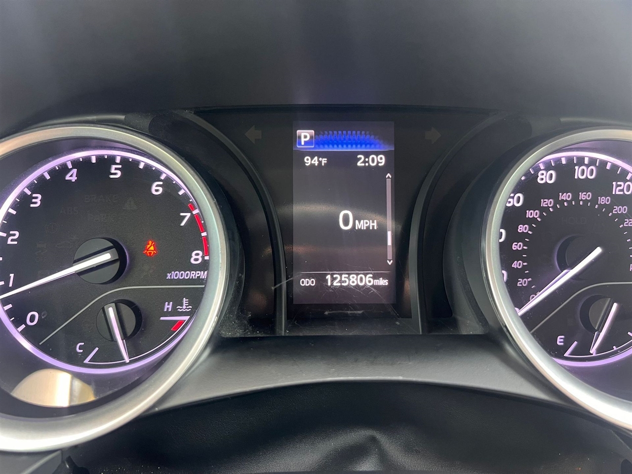 2021 Toyota Camry LE photo 12