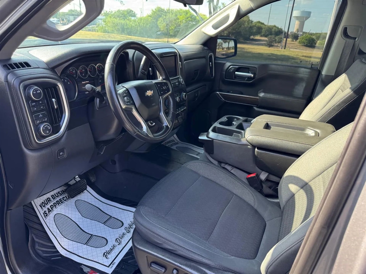 Chevrolet Silverado 1500  2021