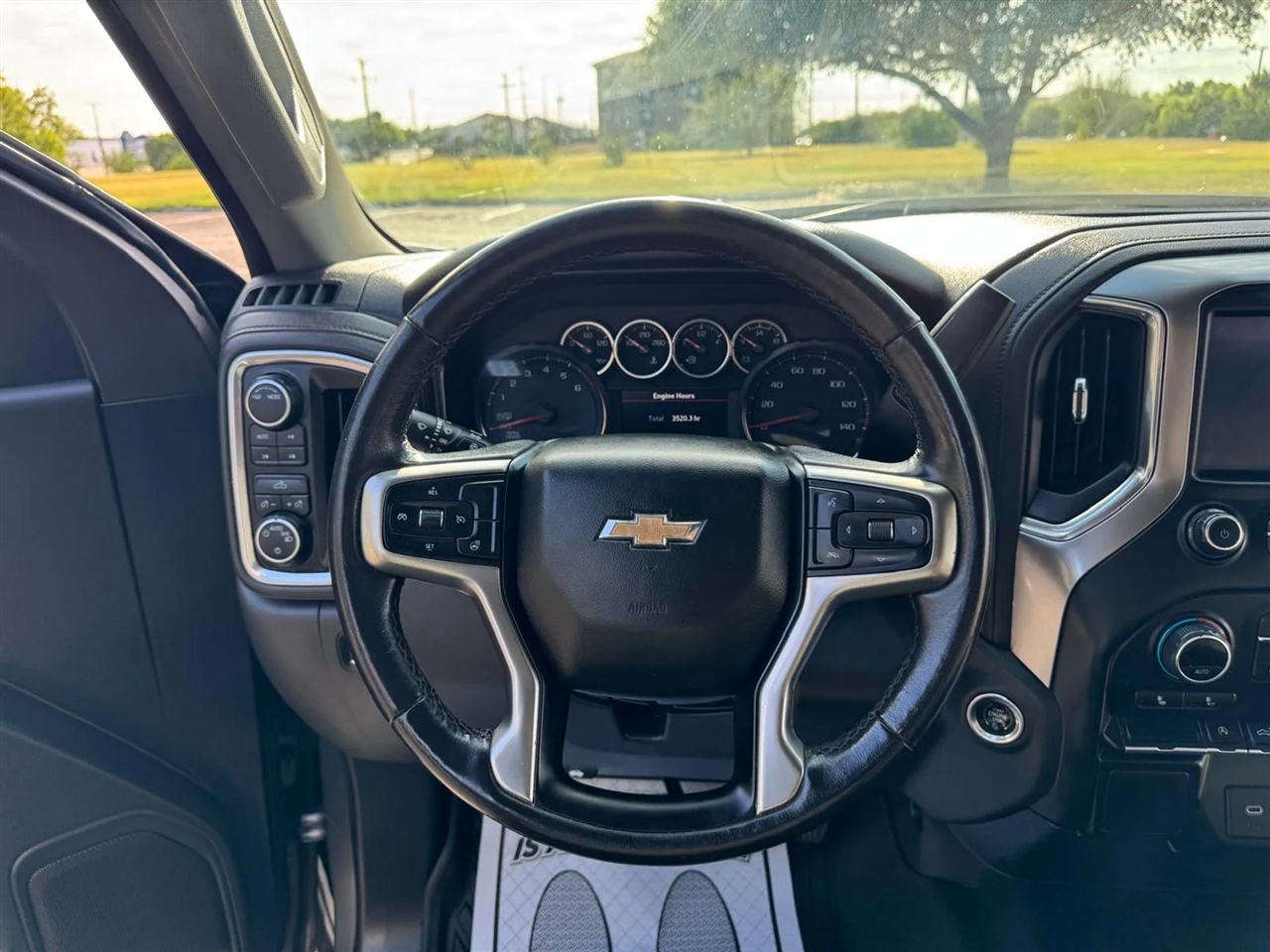 Chevrolet Silverado 1500  2021