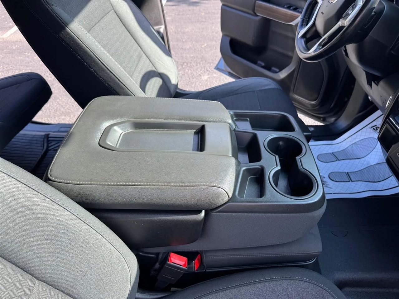 Chevrolet Silverado 1500  2021