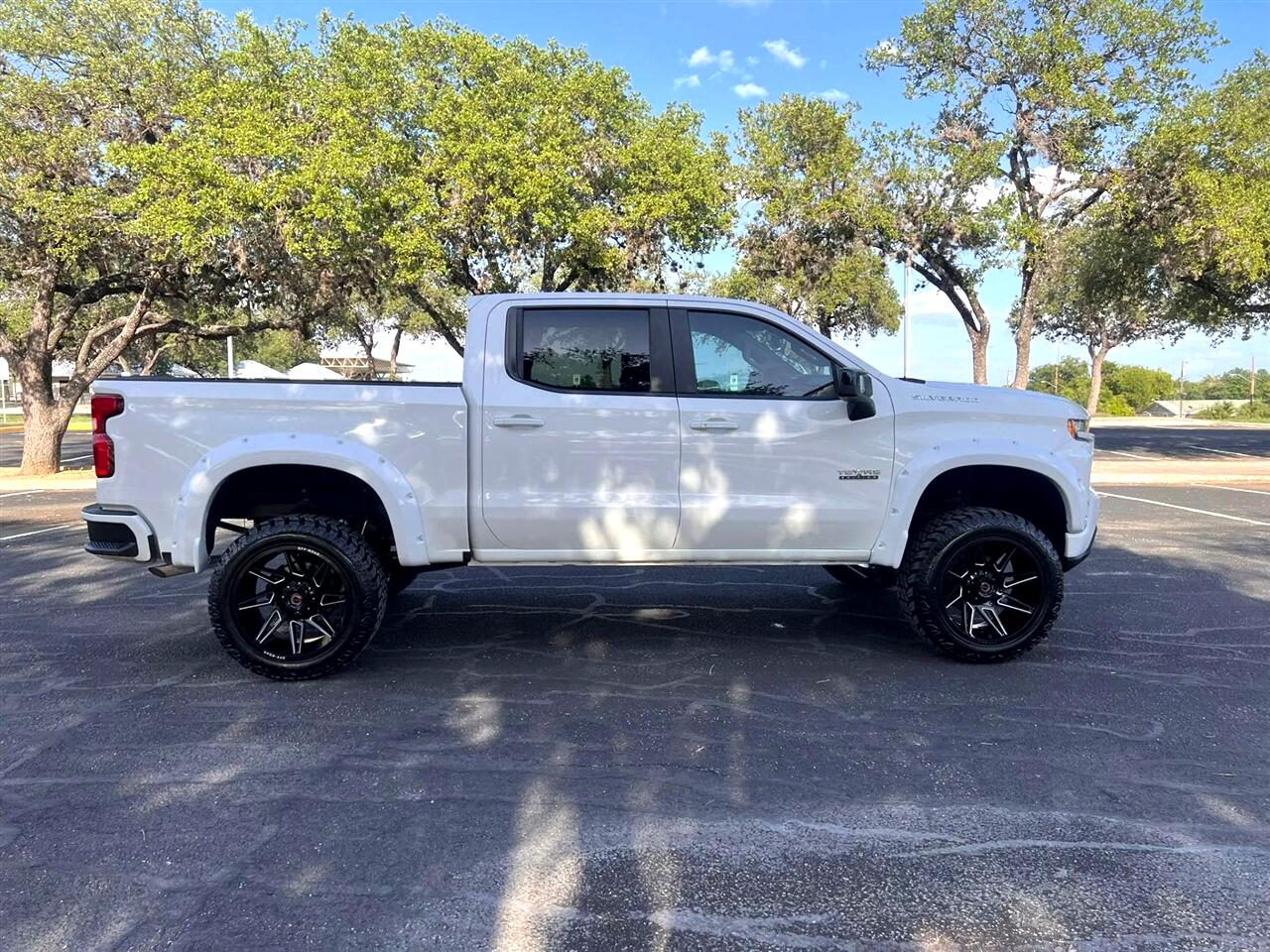 2020 Chevrolet Silverado 1500 RST photo 7