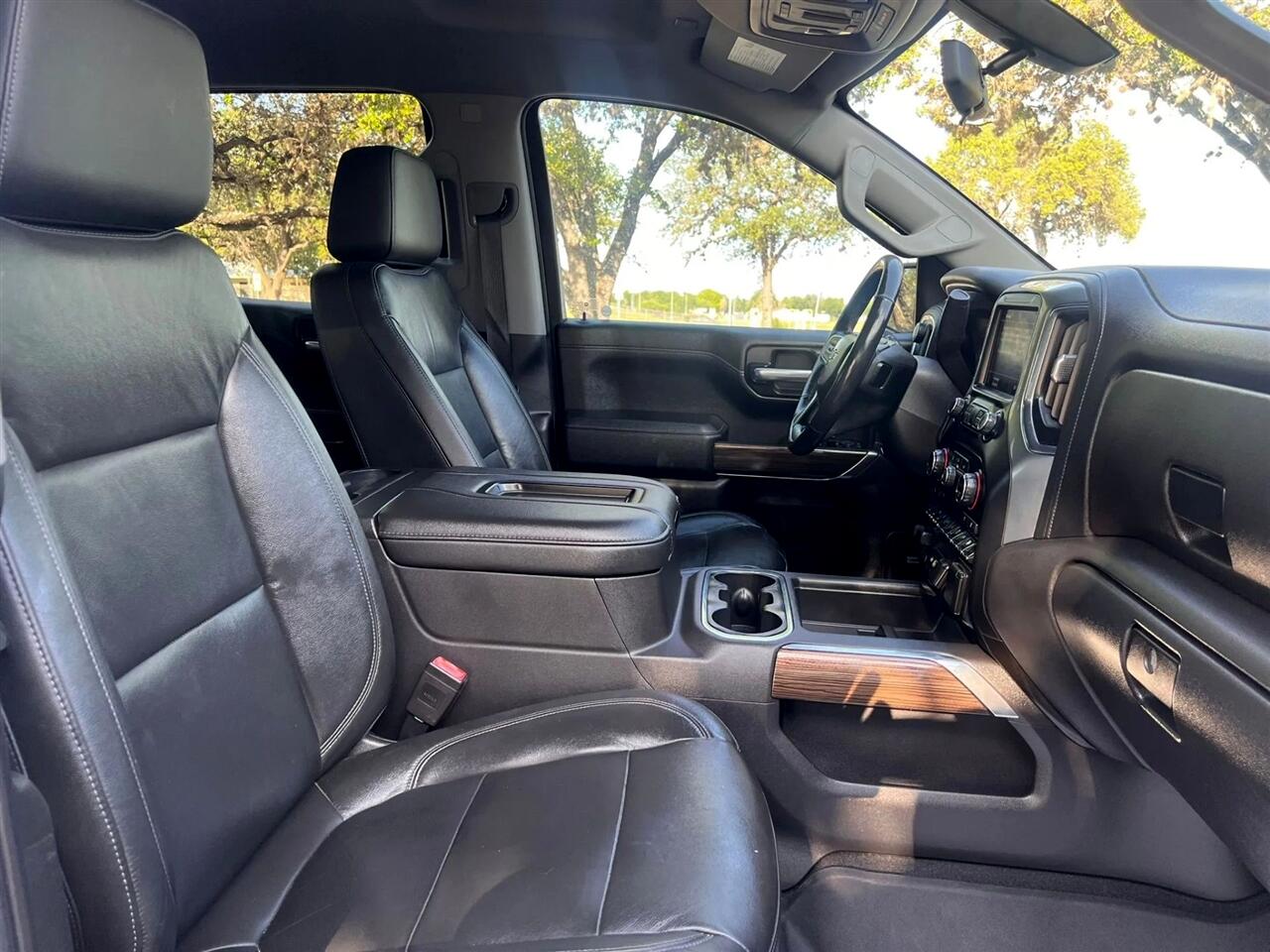2020 Chevrolet Silverado 1500 RST photo 18