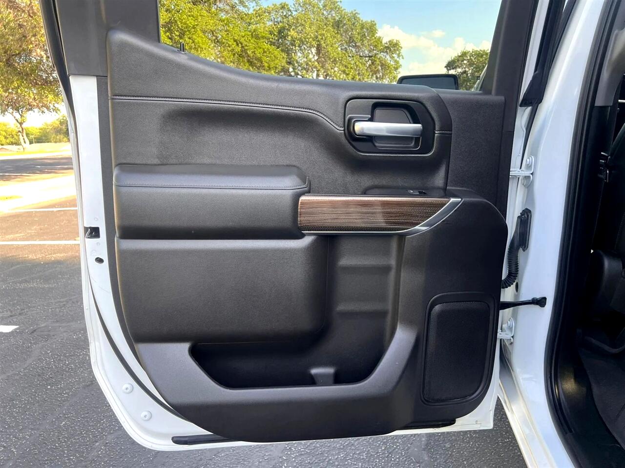 2020 Chevrolet Silverado 1500 RST photo 20