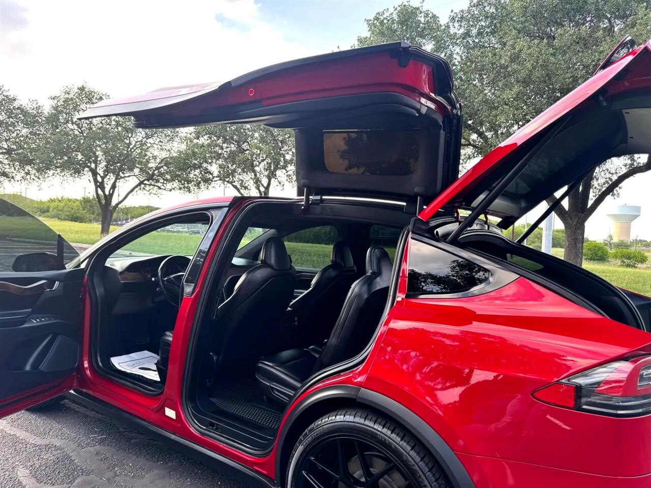 2020 Tesla Model X Long Range photo 24