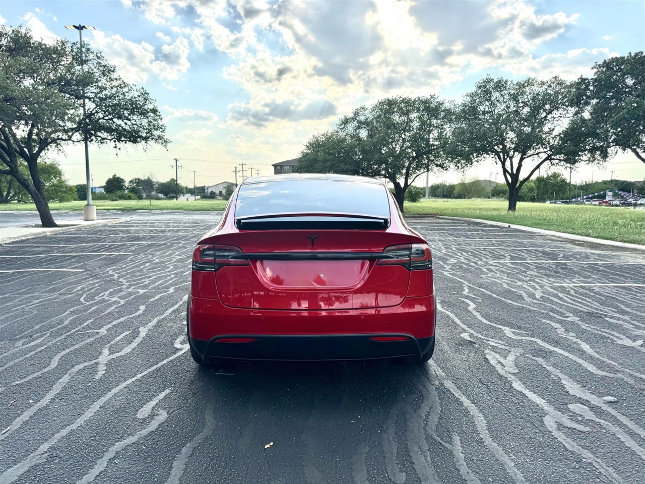 Tesla Model X  2020