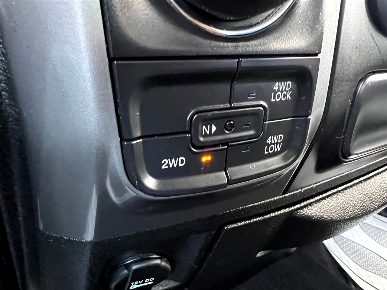 2021 Ram 1500 Classic SLT photo 2