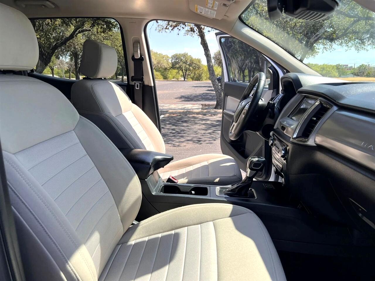 2020 Ford Ranger XLT photo 25