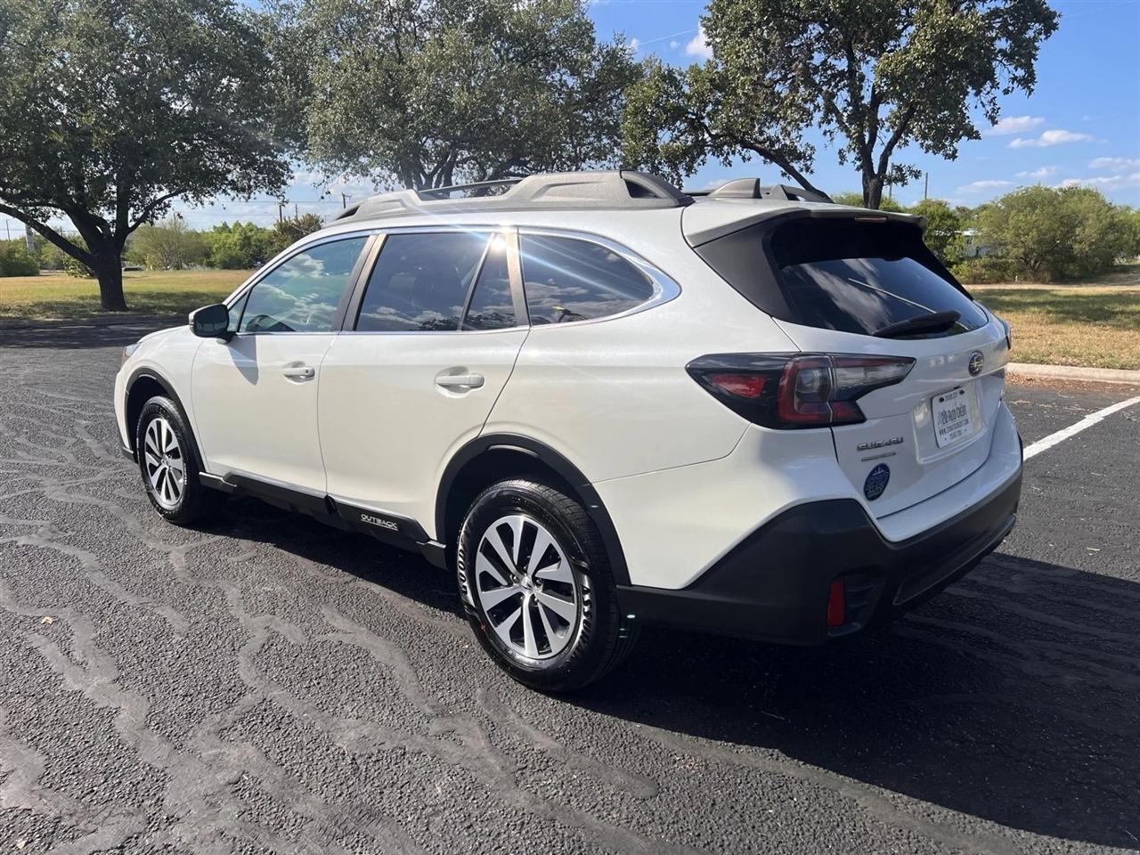 Subaru Outback  2022