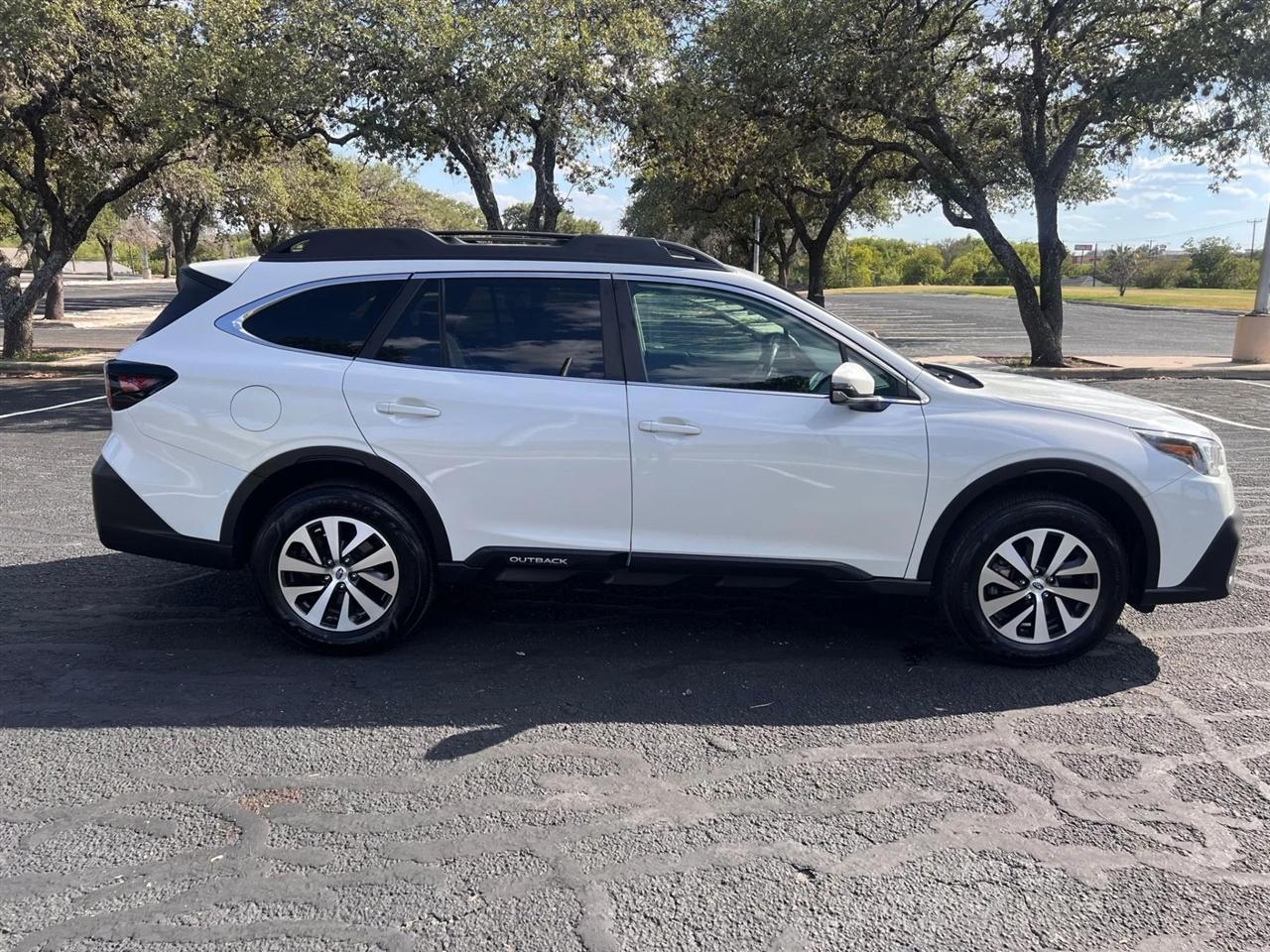 Subaru Outback  2022